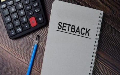 Define zoning setbacks in commercial land usage